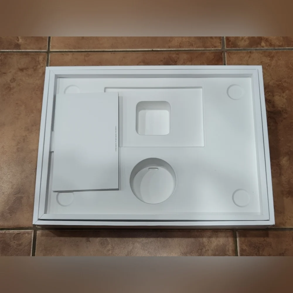 MacBook Air 13-inch Empty Box